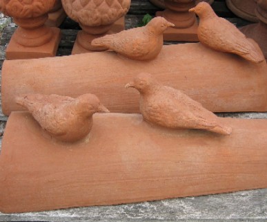 GIARDINO Varie Tegolo con tortore BM244